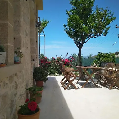 Margarita'S Stone House Apartment Platanos  Exterior photo